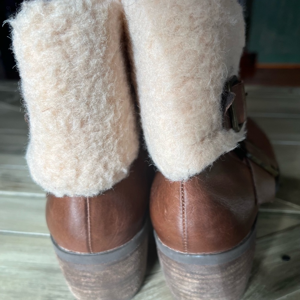 Winter boots - Picture 2 of 5
